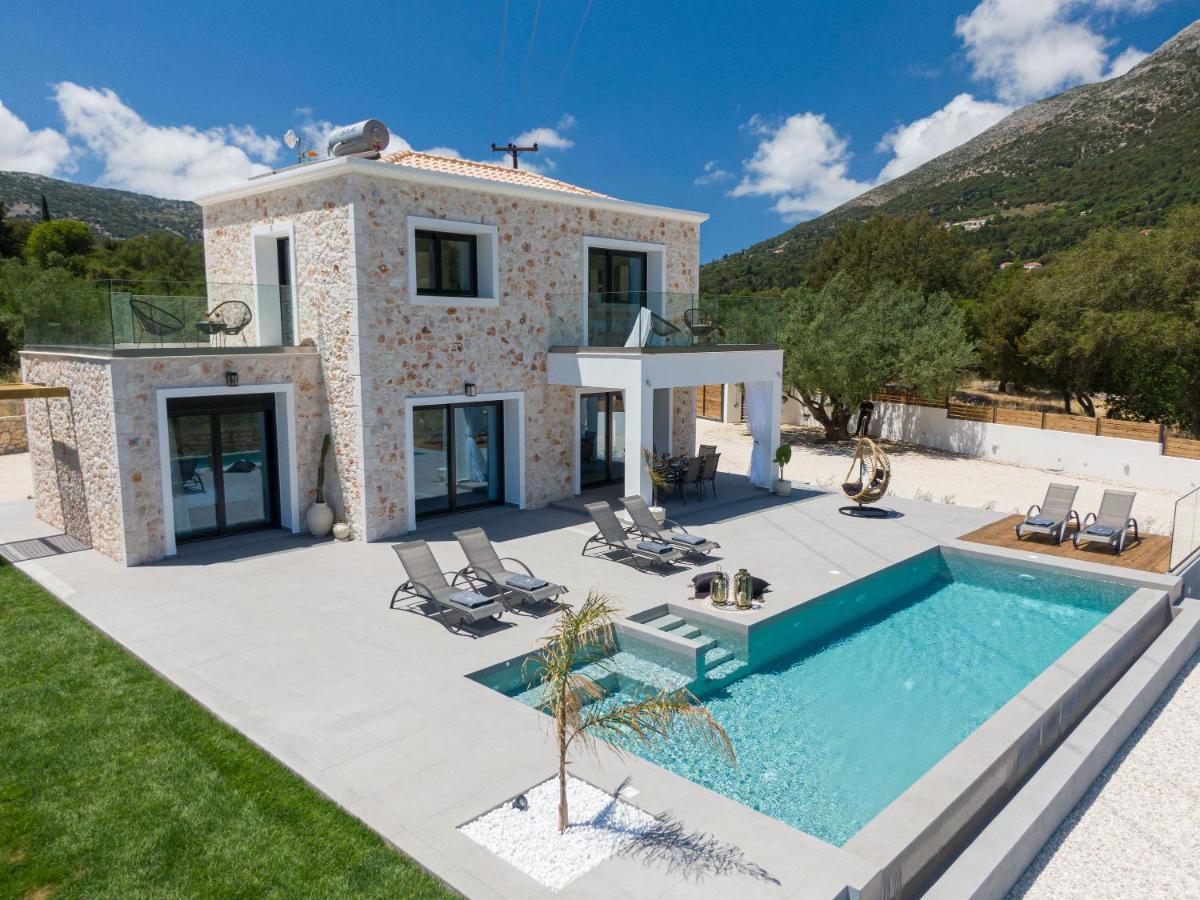 Diosas Luxury Villas Andipáta エクステリア 写真