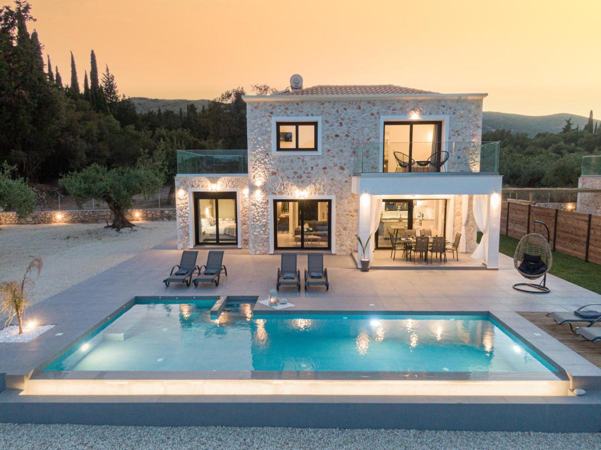 Diosas Luxury Villas Andipáta エクステリア 写真