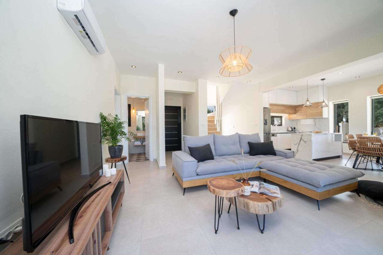 Diosas Luxury Villas Andipáta エクステリア 写真